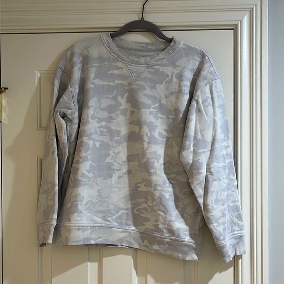 Lululemon' Gray Camouflage Sweater - Picture 1 of 3